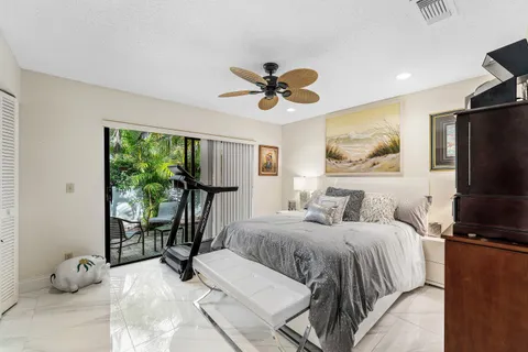 $824,900 | 46 Woods Lane, Boynton Beach, FL 33436