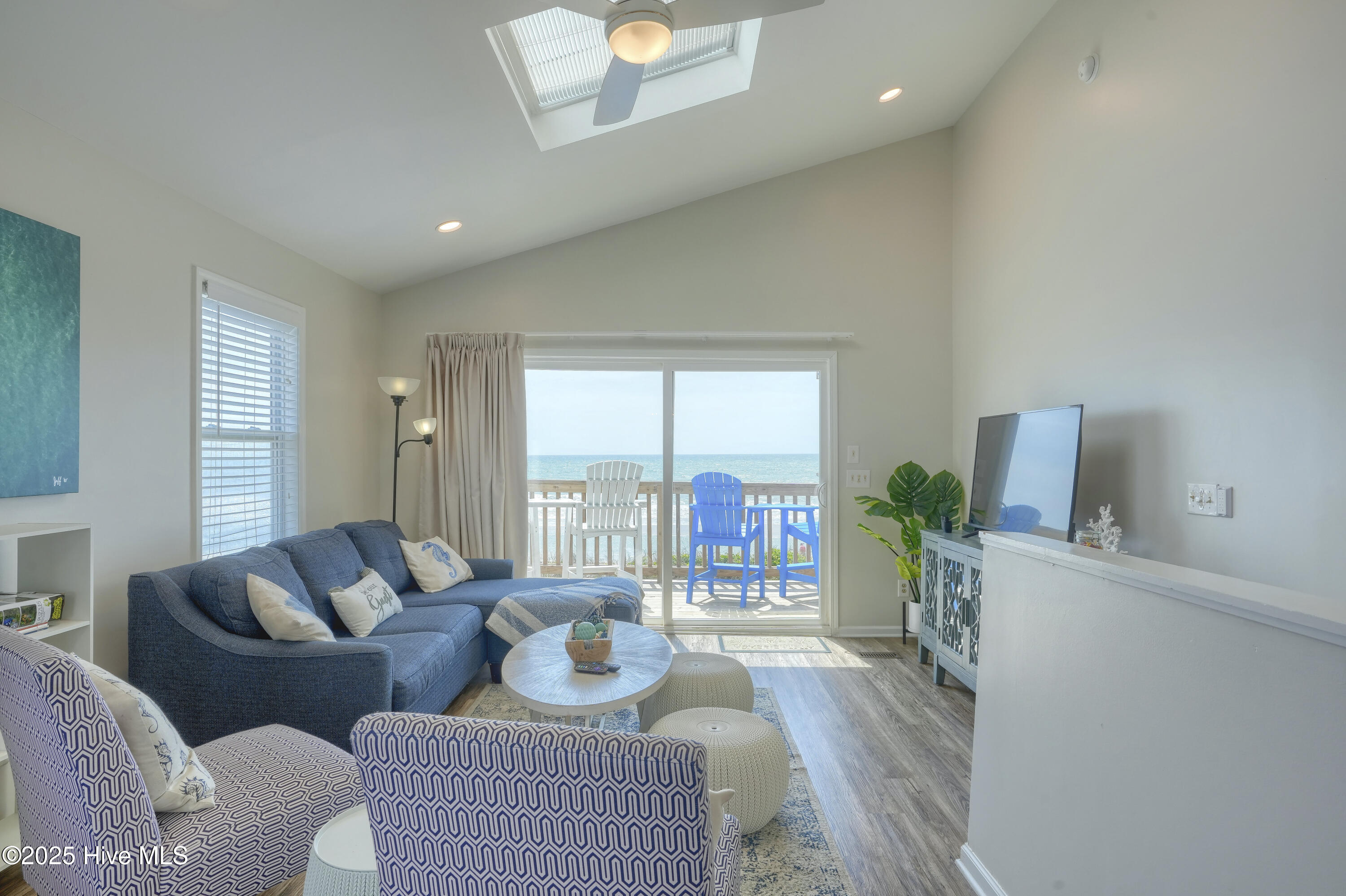 1774 New River Inlet Road, Unit 5 North Topsail Beach, NC 28460 - Photo 5 of 50 1774-5 New River Inlet Road - Interior -