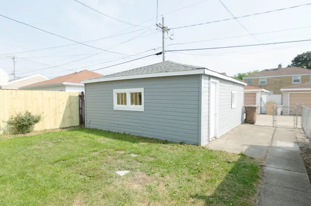 $359,000 | 1643 23rd Avenue, Melrose Park, IL 60160