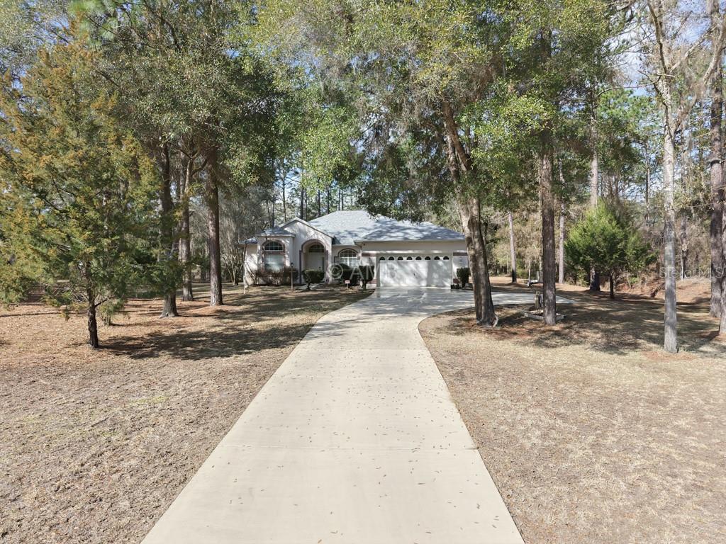 9570 Southwest 215th Court Road Dunnellon, FL 34431 - Photo 6 of 32 Gallery Image 6