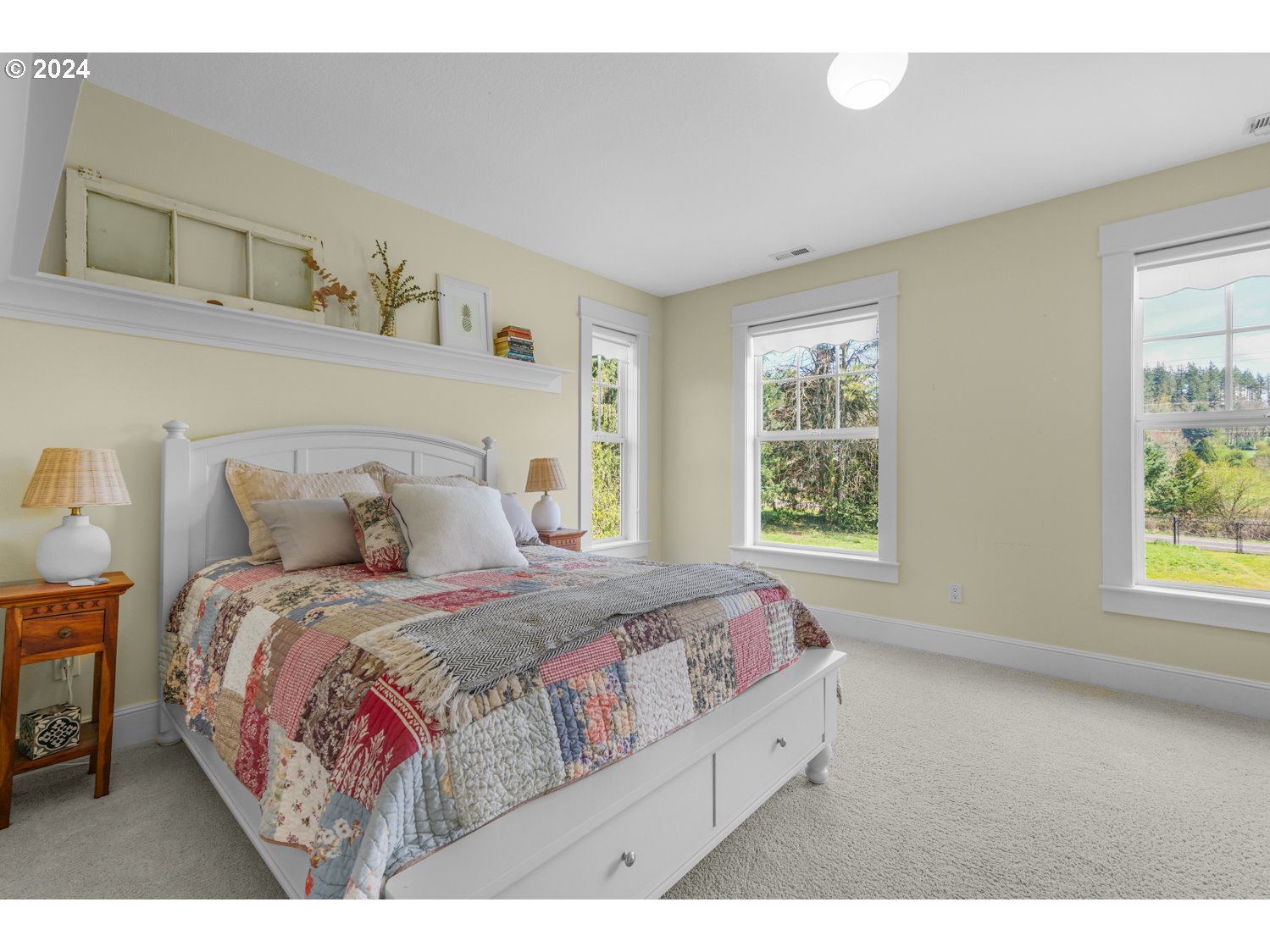 29115 Southwest Mountain Road West Linn, OR 97068 - Photo 21 of 48 Gallery Image 21