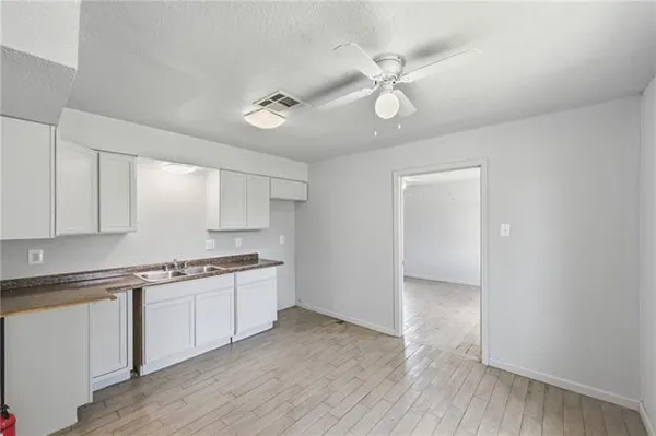 $1,600 | 2319 Lawrence Street, New Orleans, LA 70114