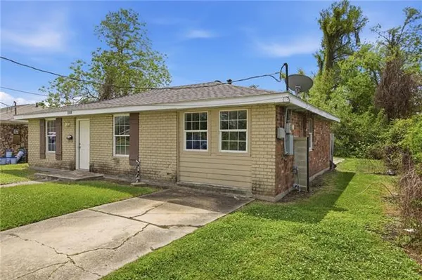 $1,600 | 2319 Lawrence Street, New Orleans, LA 70114