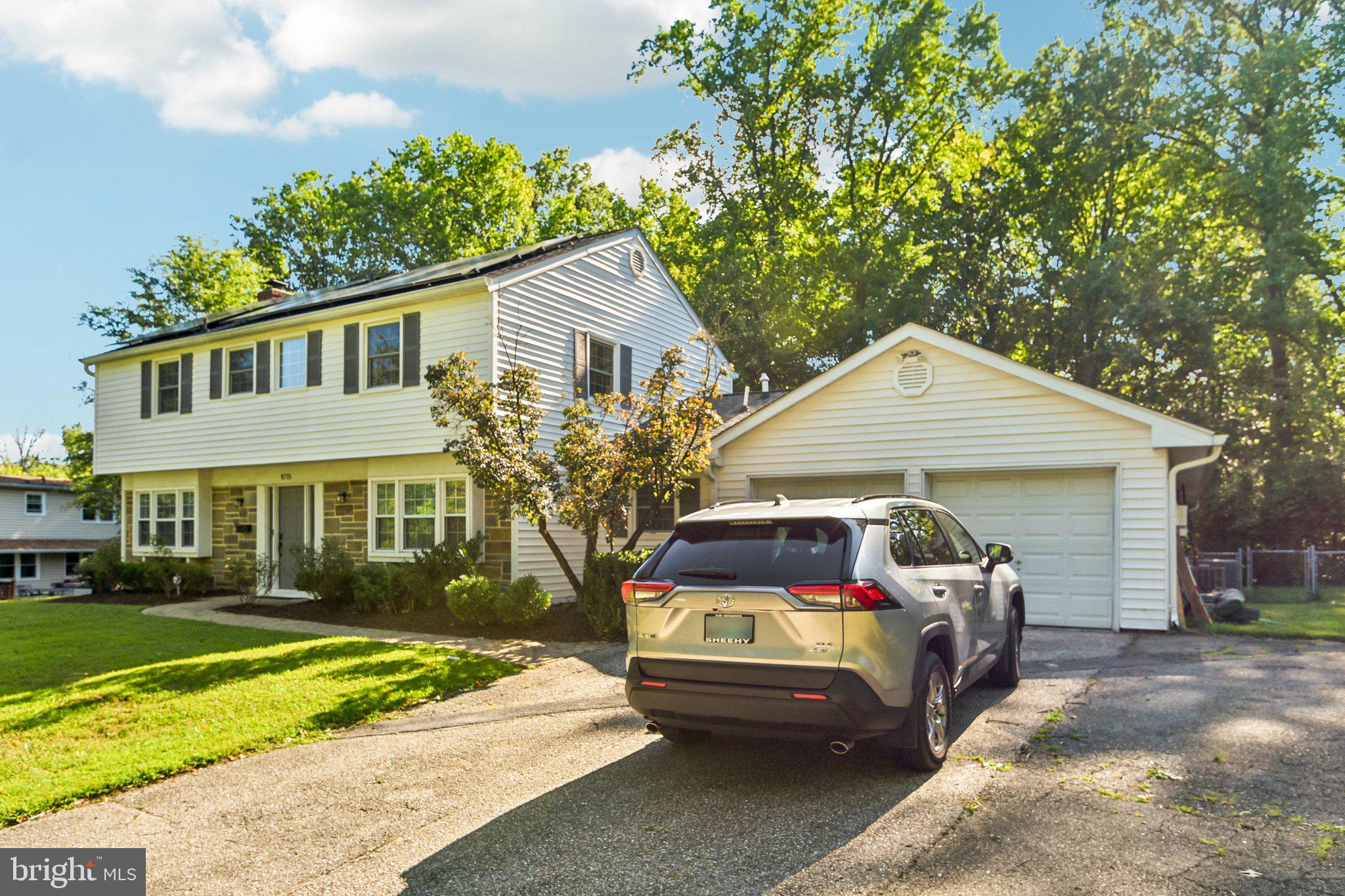 8715 Crestmont Lane Laurel, MD 20708 - Photo 2 of 46