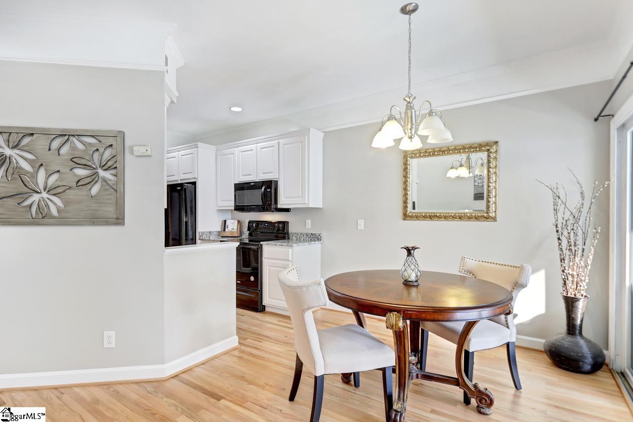 203 Ingleside Way Greenville, SC 29615 - Photo 16 of 32
