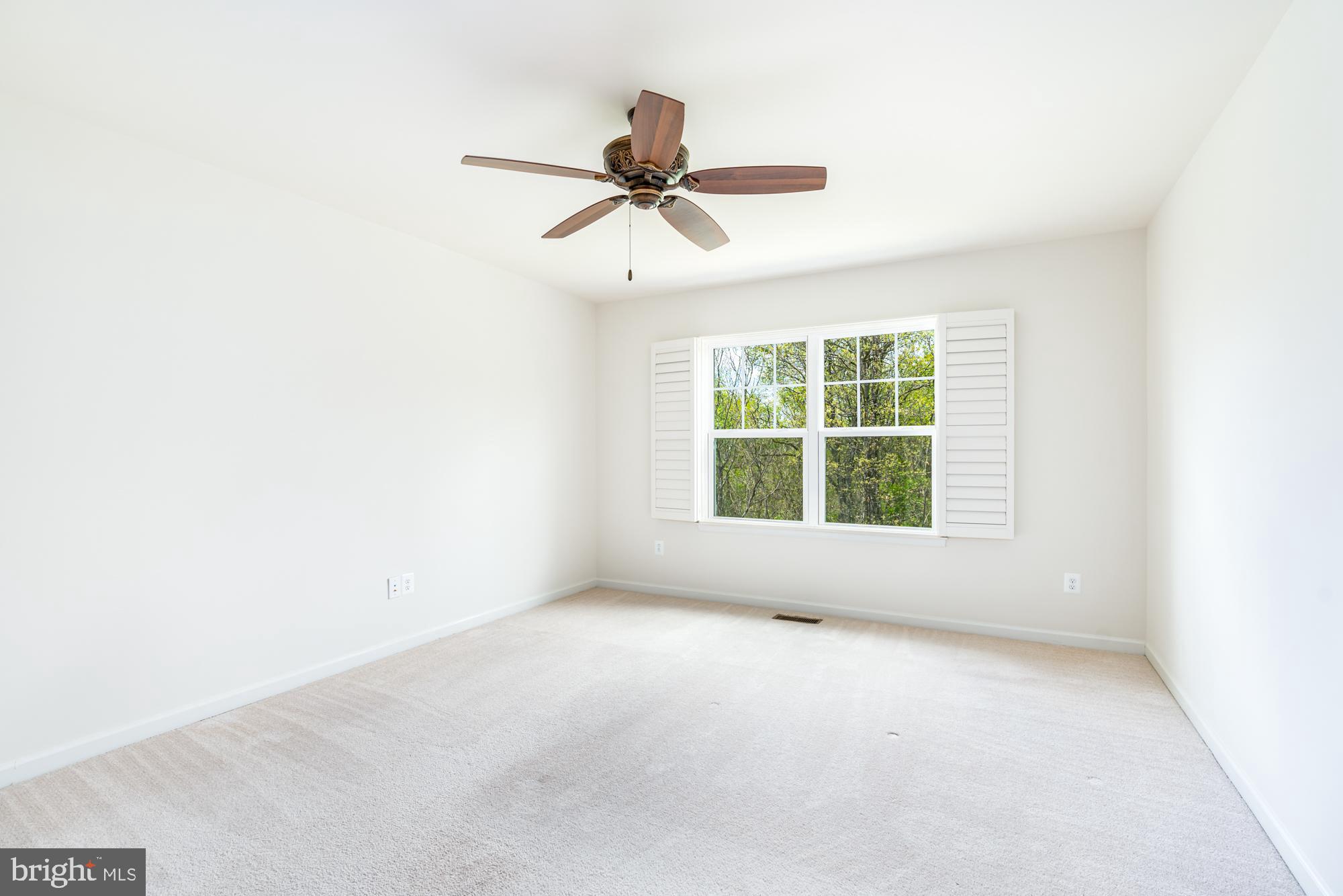 112 Prickly Pear Place Stephenson, VA 22656 - Photo 19 of 31 a view of an empty room with a window