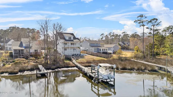 $1,400,000 | 1027 Meridian Drive, Sneads Ferry, NC 28460