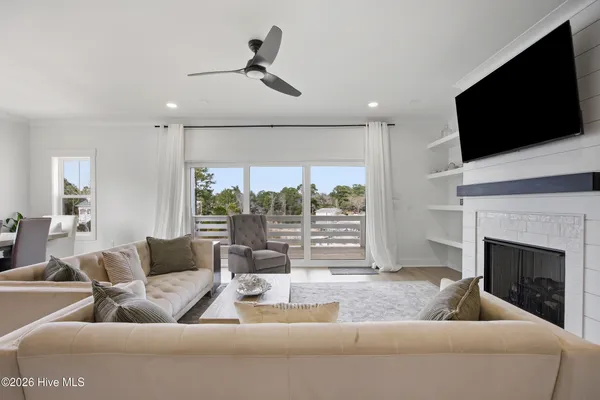 $1,400,000 | 1027 Meridian Drive, Sneads Ferry, NC 28460