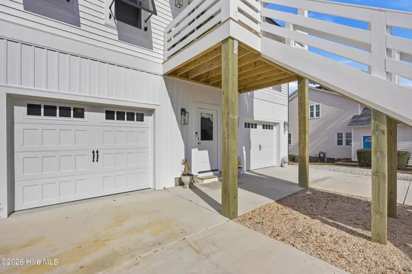 $1,400,000 | 1027 Meridian Drive, Sneads Ferry, NC 28460