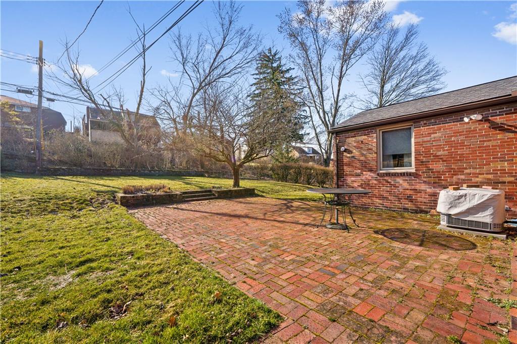 1923 Borland Road Pittsburgh, PA 15243 - Photo 21 of 24 Gallery Image 21