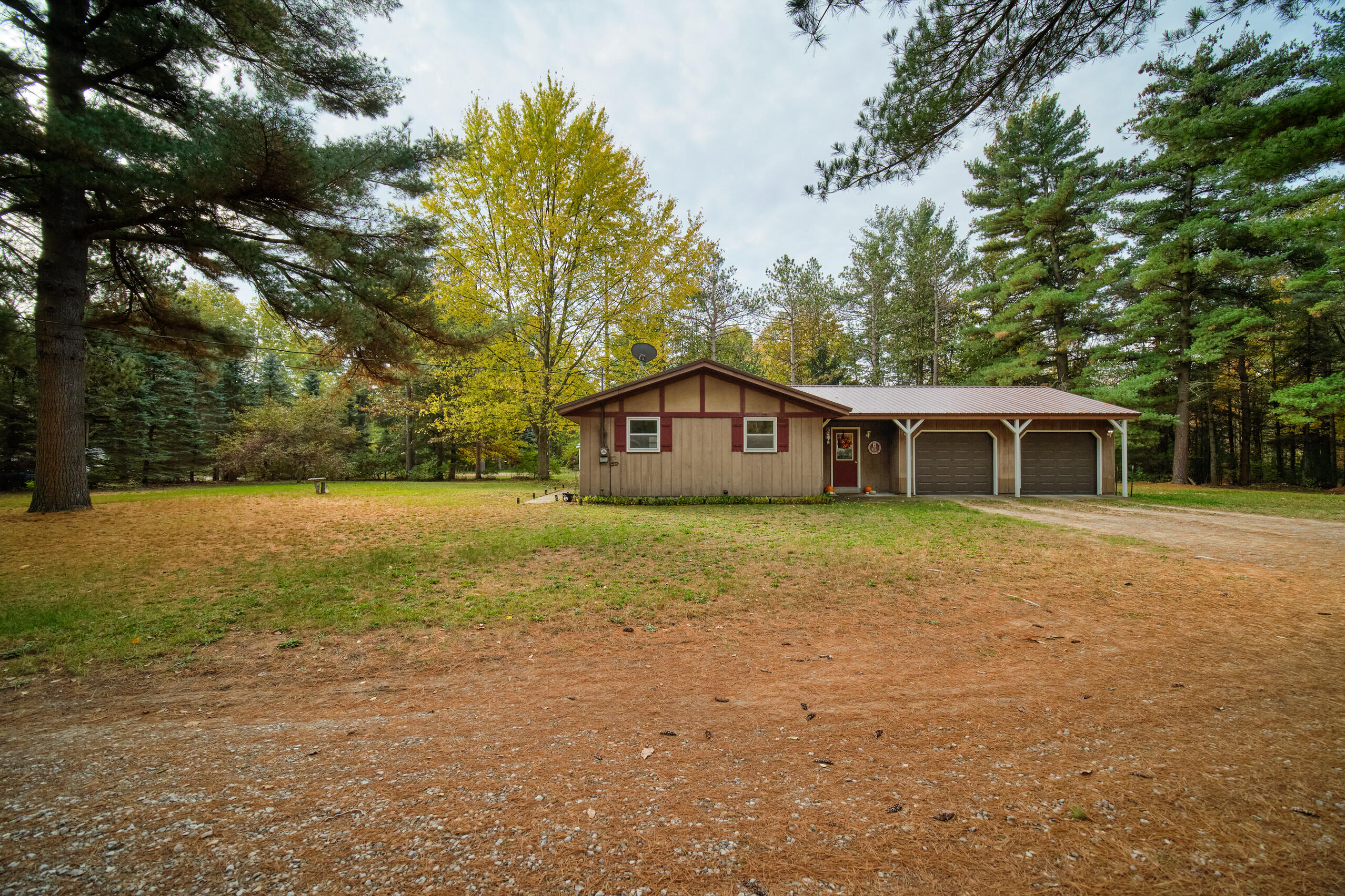 4025 Staple Road Muskegon, MI 49445 - Photo 5 of 35 4025_Staple_Rd-08