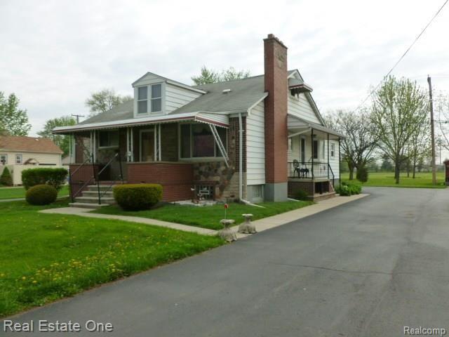 14775 Reeck Road Southgate, MI 48195 - Photo 1 of 16 P1020873.jpg