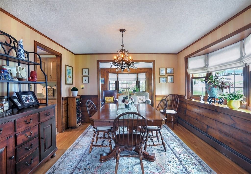 12 Oak Ridge Circle Weymouth, MA 02188 - Photo 10 of 27