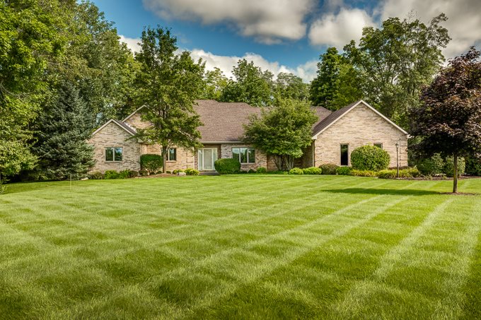 6115 Hursh Road Fort Wayne, IN 46845 - Photo 1 of 36