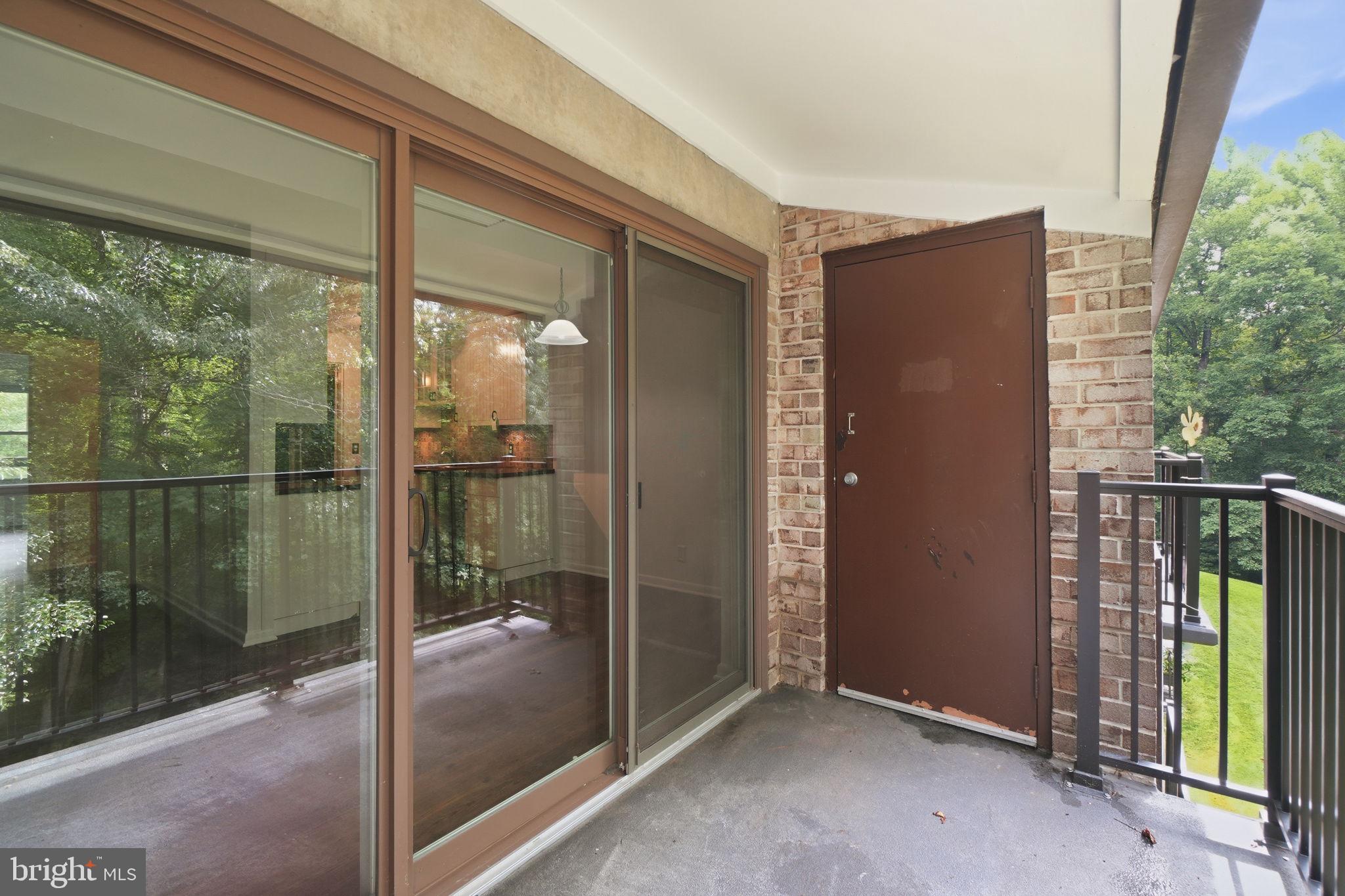 11619 Stoneview Square, Unit 22C Reston, VA 20191 - Photo 13 of 51 Gallery Image 13
