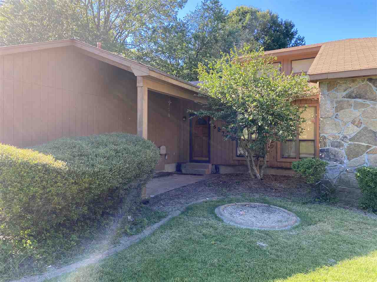 5274 Orangewood Road Memphis, TN 38134 - Photo 2 of 25