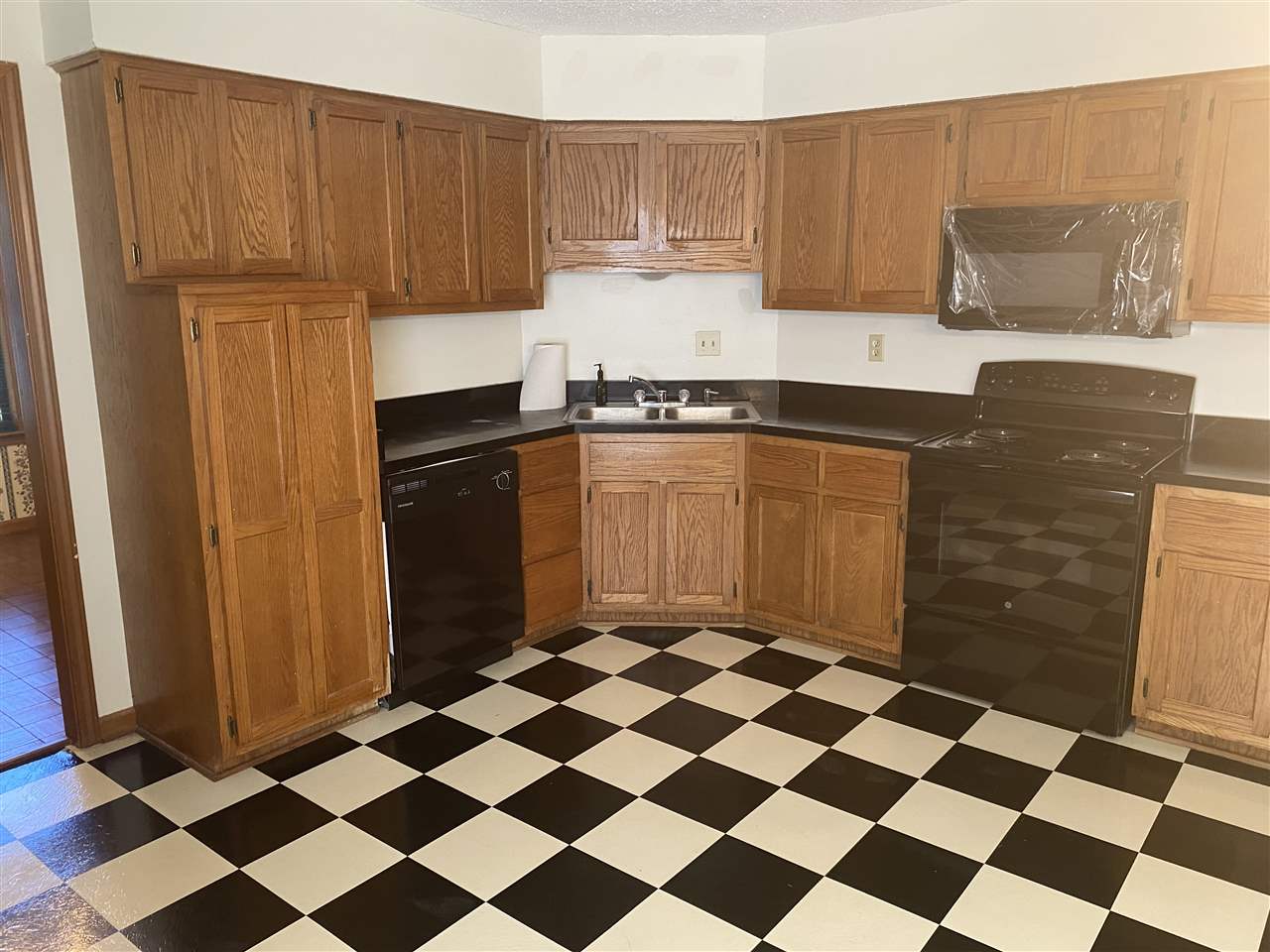 5274 Orangewood Road Memphis, TN 38134 - Photo 8 of 25