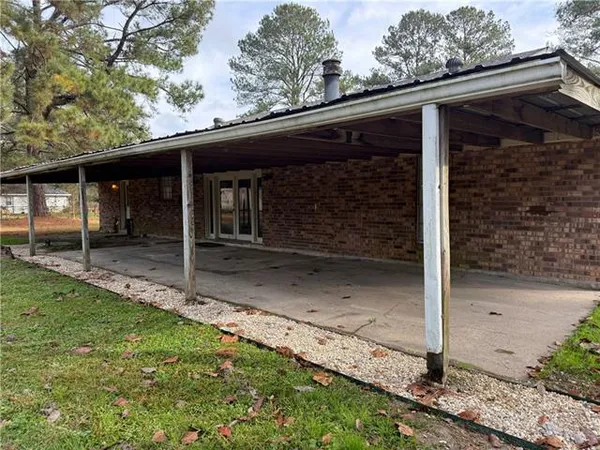 $2,300 | 70415 Fuchsia Street, Abita Springs, LA 70420