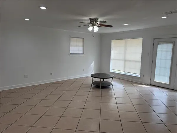 $2,300 | 70415 Fuchsia Street, Abita Springs, LA 70420