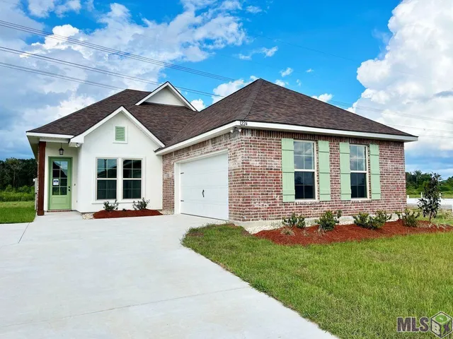 $343,615 | 1224 Lakehaven Drive, Gonzales, LA 70737
