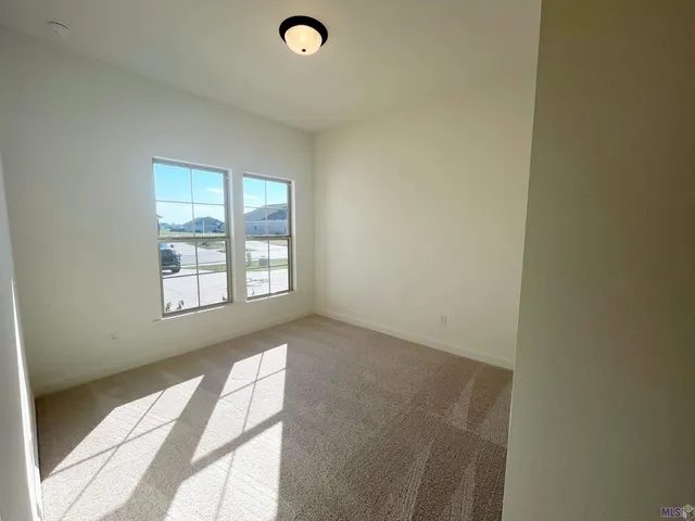 $343,615 | 1224 Lakehaven Drive, Gonzales, LA 70737