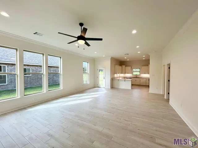 $343,615 | 1224 Lakehaven Drive, Gonzales, LA 70737