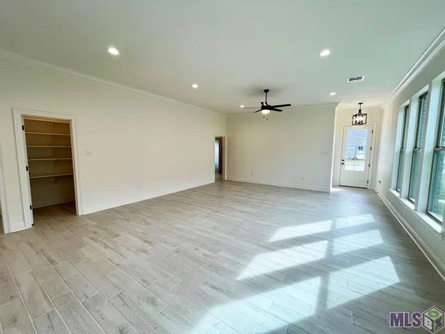 $343,615 | 1224 Lakehaven Drive, Gonzales, LA 70737