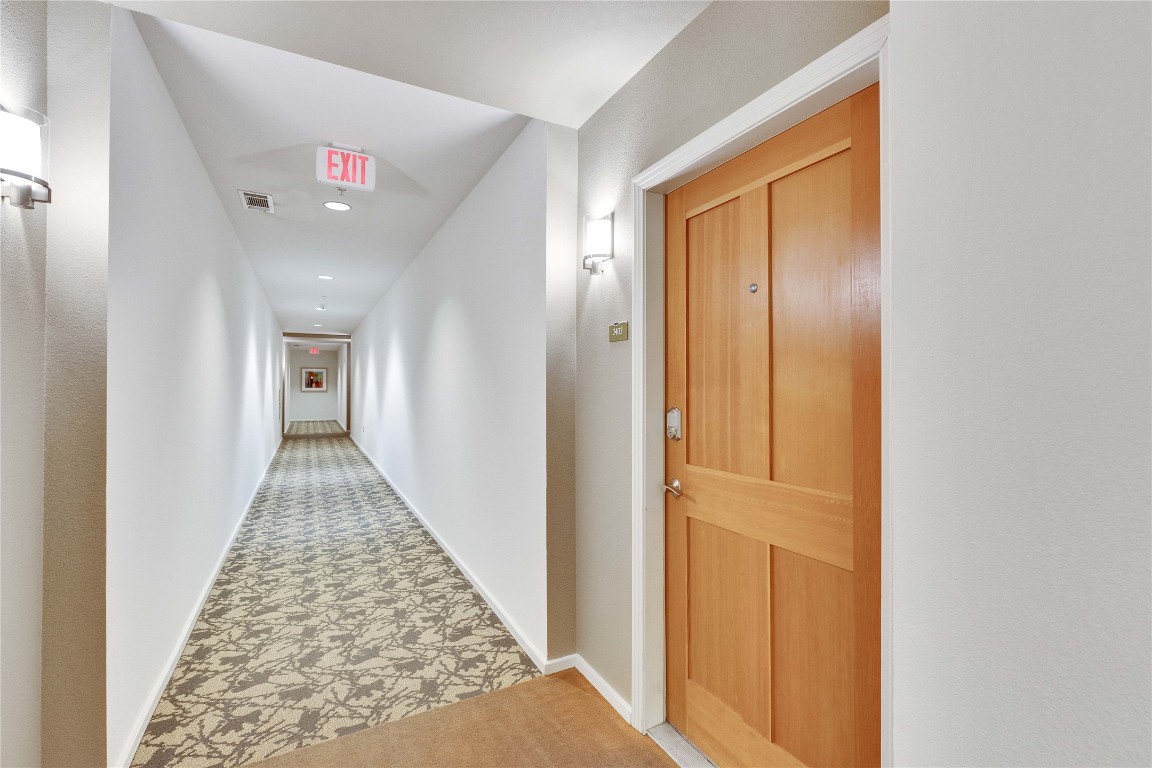 1600 Barton Springs Road, Unit 2403 Austin, TX 78704 - Photo 33 of 40