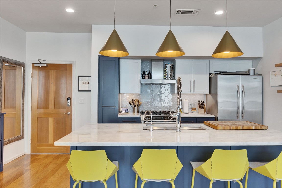 1600 Barton Springs Road, Unit 2403 Austin, TX 78704 - Photo 8 of 40