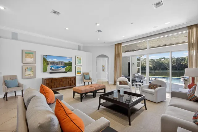 $2,399,000 | 274 Porto Vecchio Way, Palm Beach Gardens, FL 33418