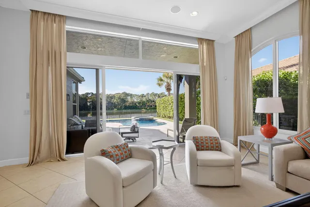 $2,399,000 | 274 Porto Vecchio Way, Palm Beach Gardens, FL 33418