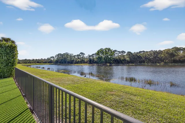 $2,399,000 | 274 Porto Vecchio Way, Palm Beach Gardens, FL 33418