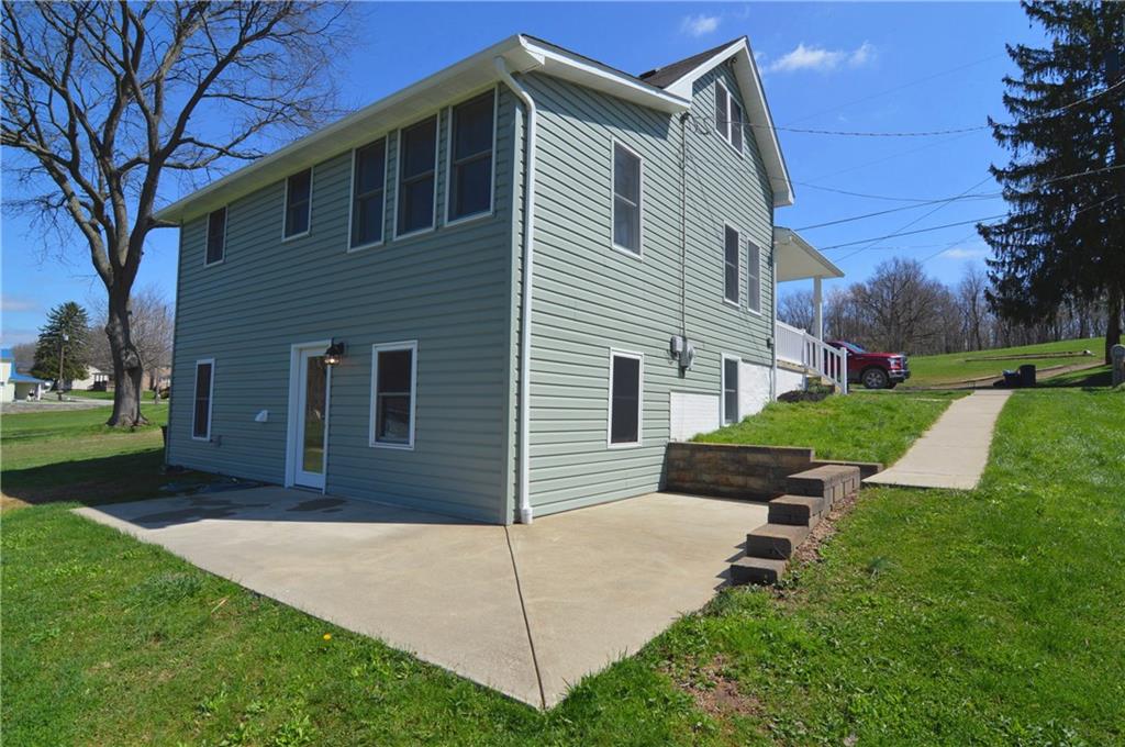 236 Hockey Road Tarrs, PA 15688 - Photo 2 of 25 Gallery Image 2
