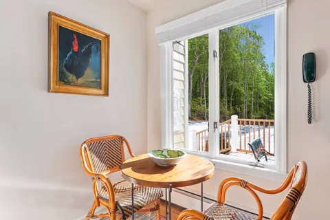 165 Newtown Lane, East Hampton, NY 11937