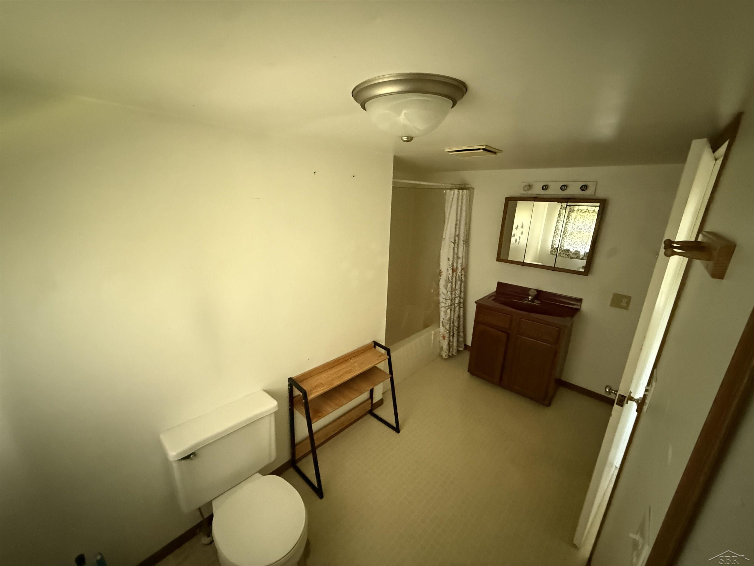 811 Melita Road Sterling, MI 48659 - Photo 11 of 16 50223720-a7b5d6a7-04a1-4f87-b5c1-d93ccb609957.JPG