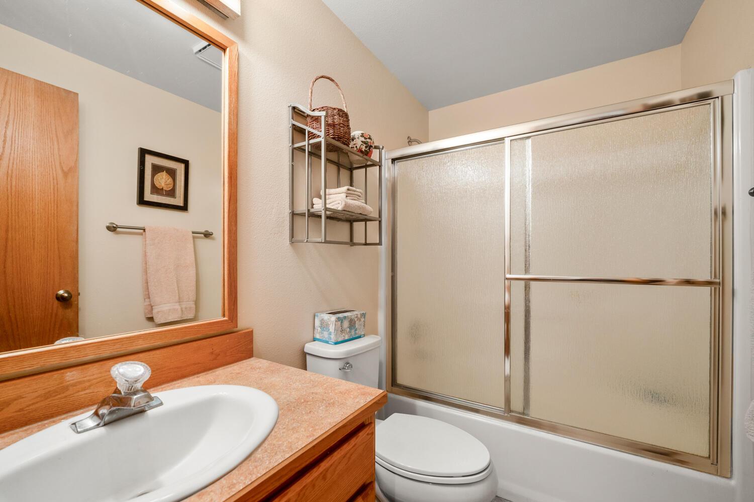 17772 West Core Road, Unit 19 Sunriver, OR 97707 - Photo 25 of 38 24