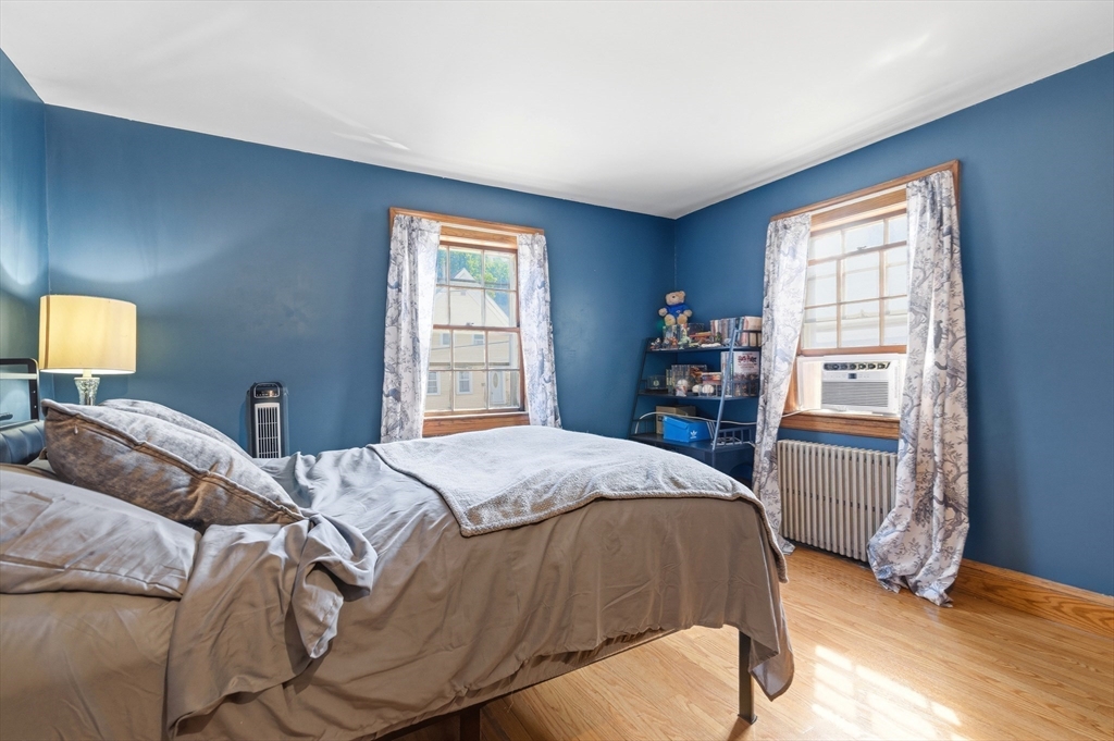 19 Riley Avenue Weymouth, MA 02189 - Photo 23 of 40