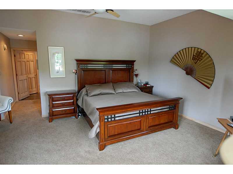 5427 Fall Creek Road Indianapolis, IN 46220 - Photo 12 of 24