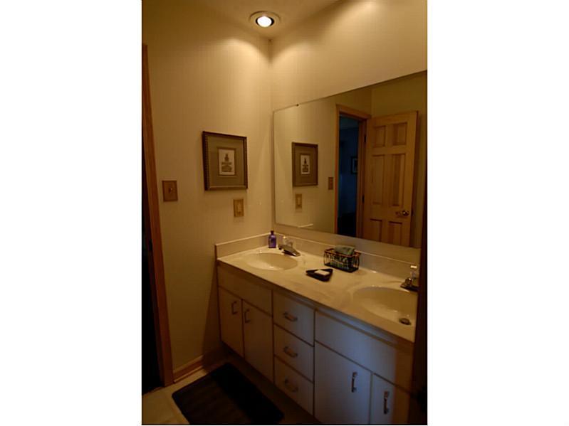 5427 Fall Creek Road Indianapolis, IN 46220 - Photo 18 of 24