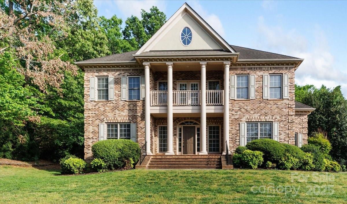10836 Fox Hedge Road Matthews, NC 28105 - Photo 1 of 38 Gallery Image 1