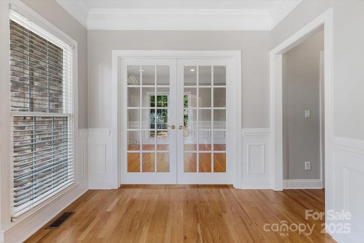 10836 Fox Hedge Road Matthews, NC 28105 - Photo 9 of 38 Gallery Image 9