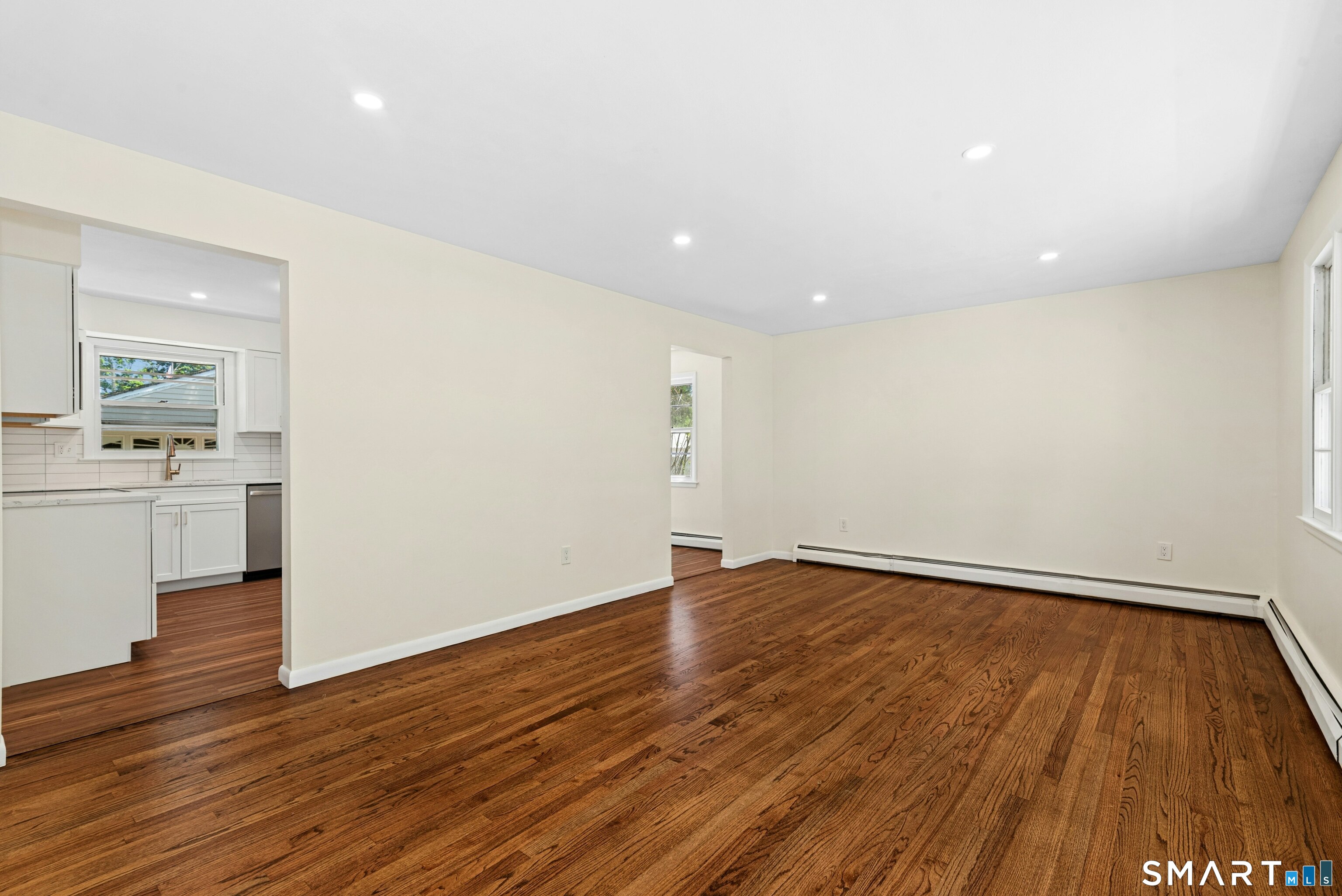 140 Spring Street Stratford, CT 06614 - Photo 9 of 28