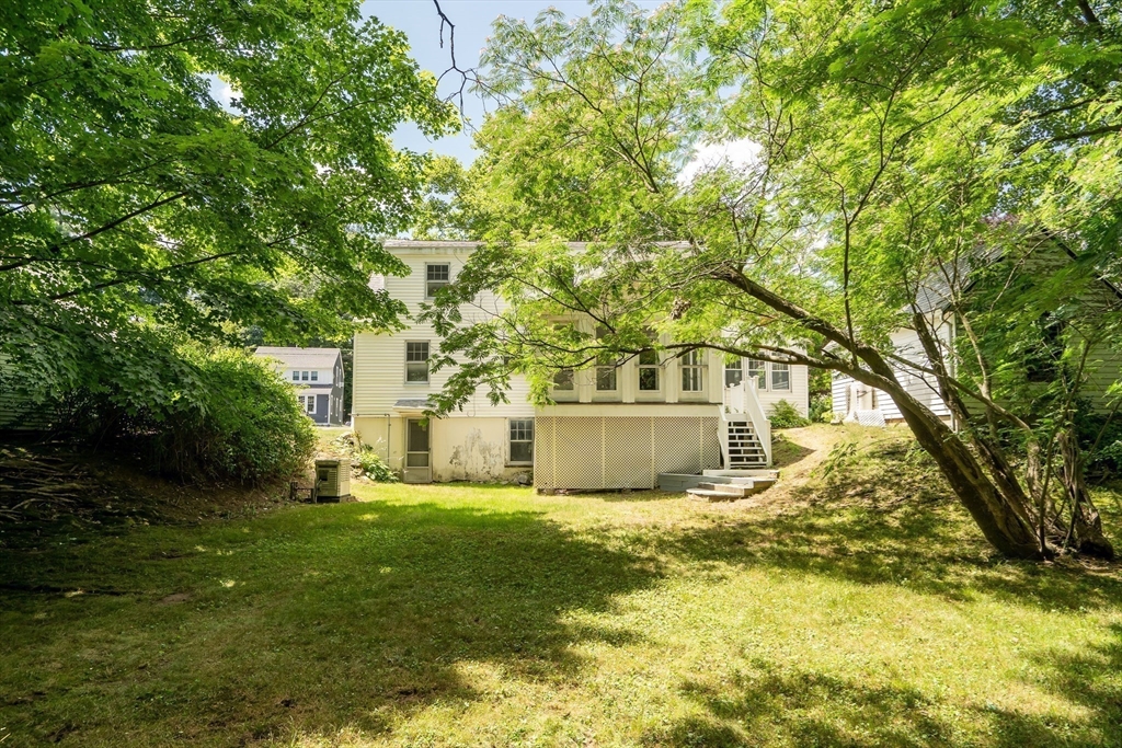 17 Beech Circle Andover, MA 01810 - Photo 4 of 36 a view of a house with a yard