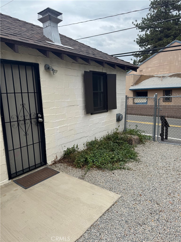 23335 Crestline Road Crestline, CA 92325 - Photo 1 of 13