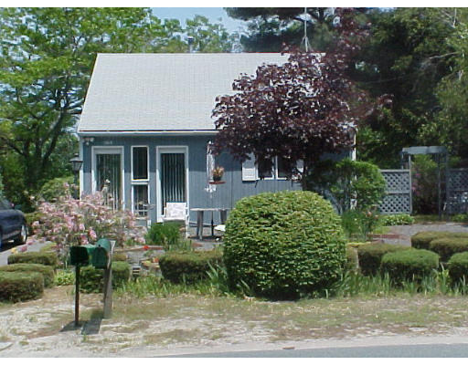 184 Glen Charlie Road Wareham, MA 02538 - Photo 1 of 10 Gallery Image 1