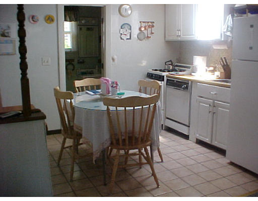 184 Glen Charlie Road Wareham, MA 02538 - Photo 9 of 10 Gallery Image 9