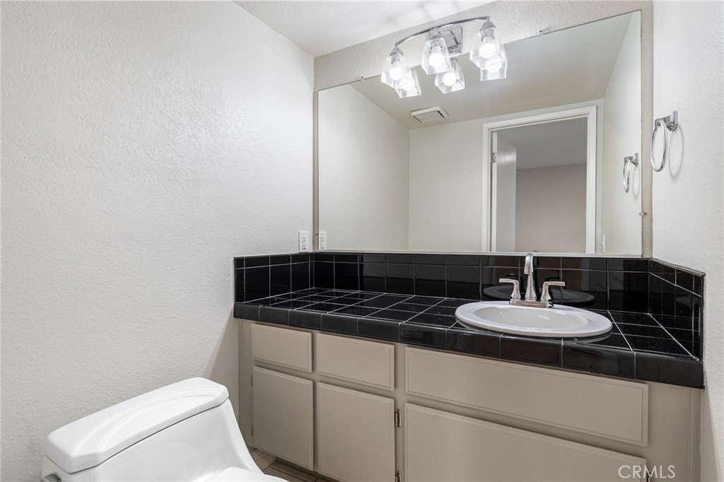 711 Santa Rosa San Dimas, CA 91773 - Photo 16 of 35
