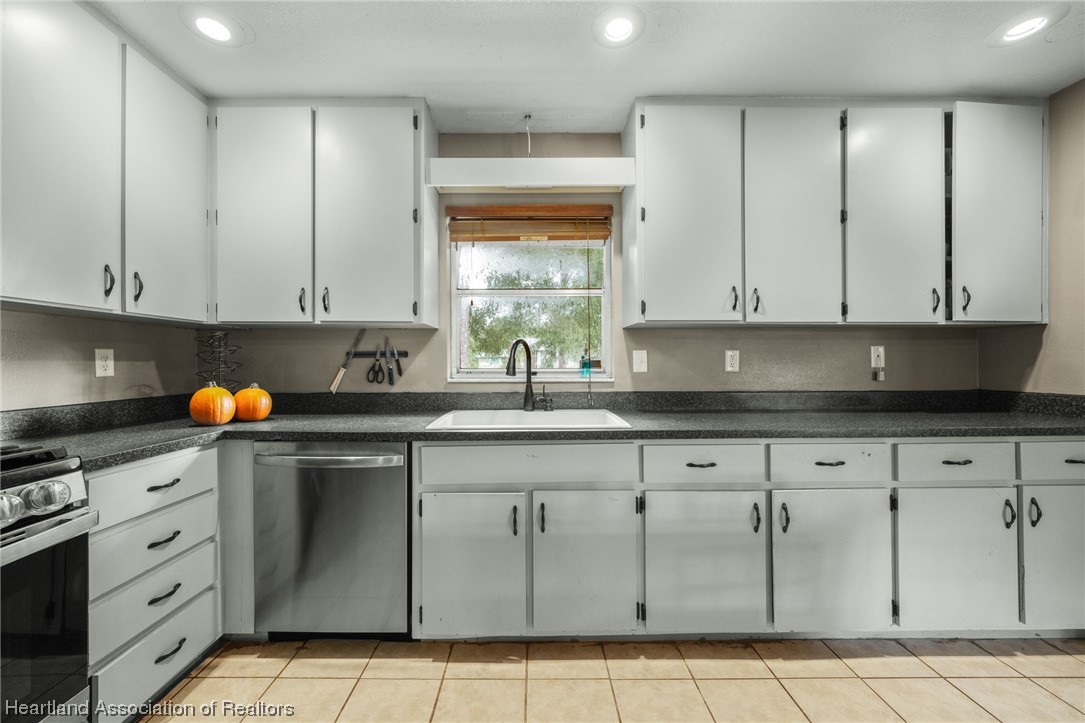 5709 Golden Road Sebring, FL 33875 - Photo 4 of 19 Gallery Image 4