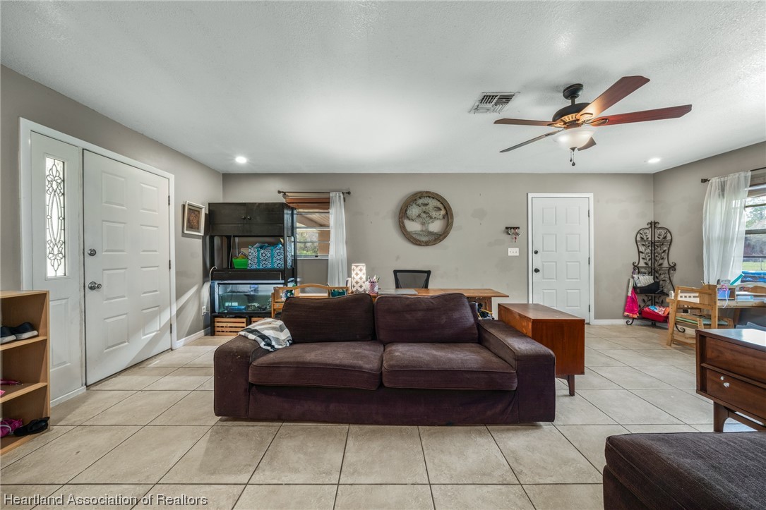 5709 Golden Road Sebring, FL 33875 - Photo 5 of 19 Gallery Image 5