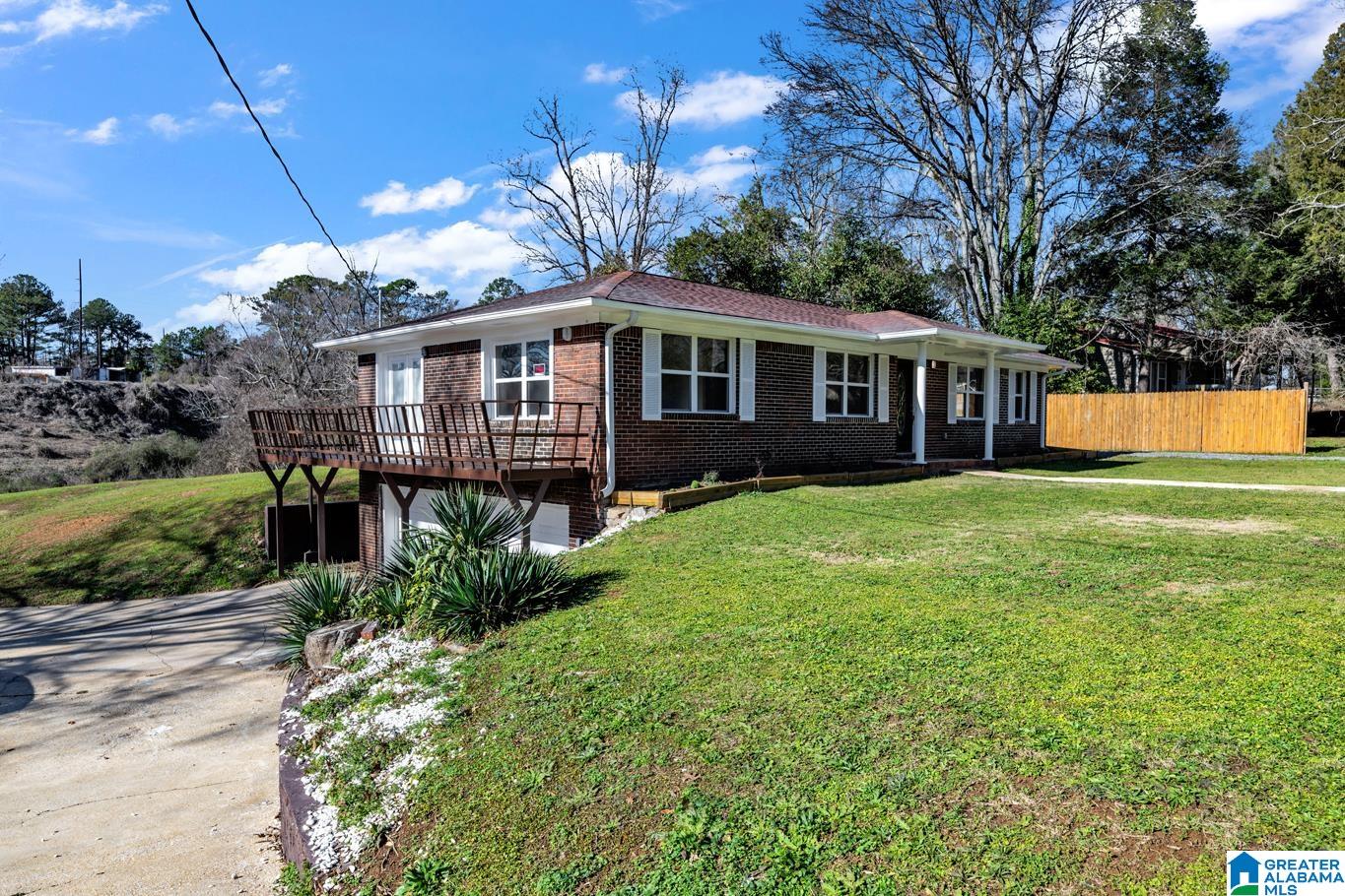 107 Hillcrest Road Adamsville, AL 35005 - Photo 4 of 31